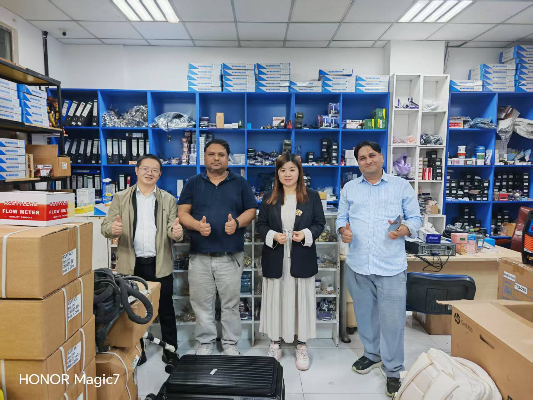 Latest company Cases about Case Study: Skyintej × Dubai Welding Equipment Distributor – Welding Torch,welding machine & Consumables Partne