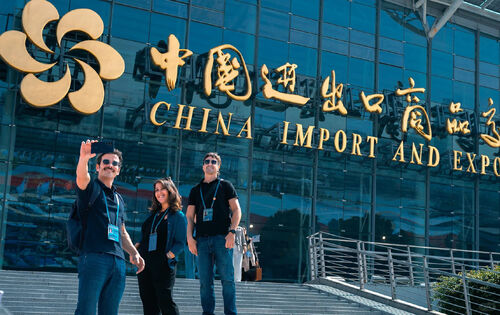 Laatste bedrijfskennis over Xinhua Economic Essay: De economische veerkracht van China ontsluiten op de Canton Fair
